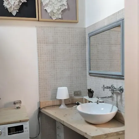 Casa - Atelier In Centro Storico * Иглесиас